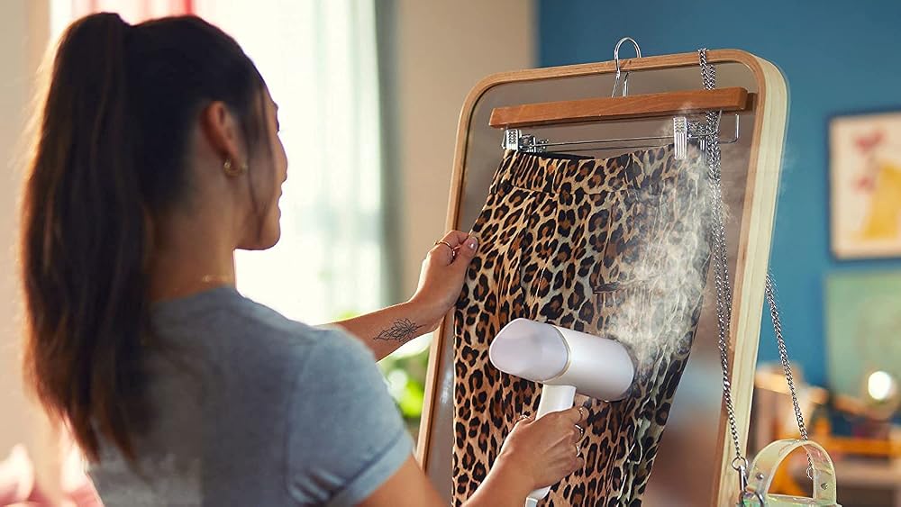 مكواة بخار محمولة Philips 3000 Series STH3020/16 قابلة للطي 4